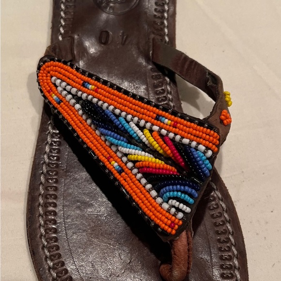 Exquisite & Unique African Leather & Beaded Flip Flops Sandals Sz 40 Multicolor - Picture 4 of 13